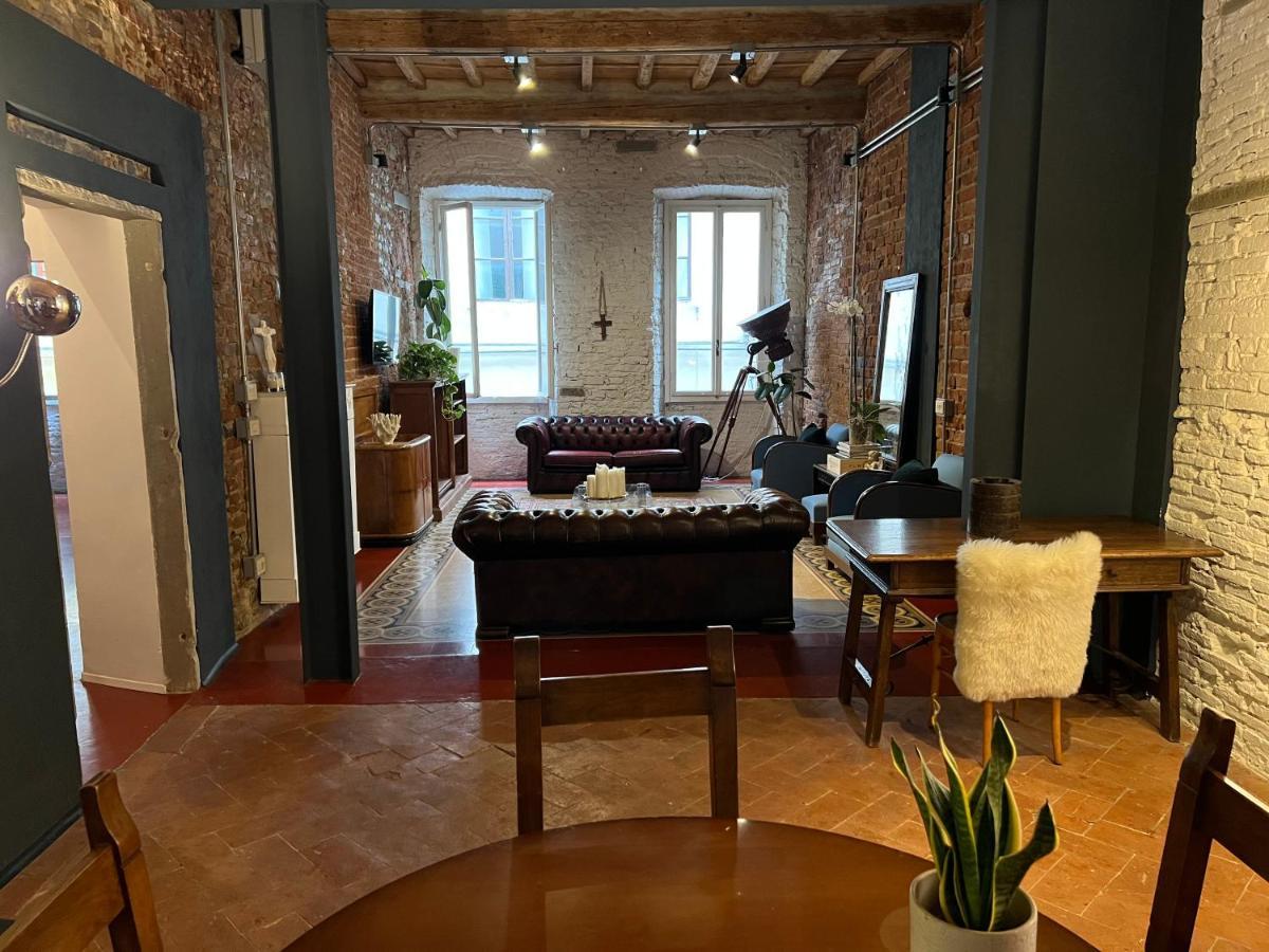 Velvet Loft - Santo Spirito Apartment フィレンツェ エクステリア 写真