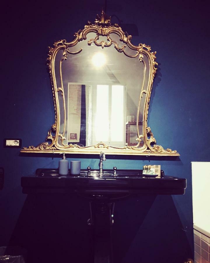 Velvet Loft - Santo Spirito Apartment フィレンツェ エクステリア 写真